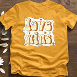 "Love wins" T-Shirt